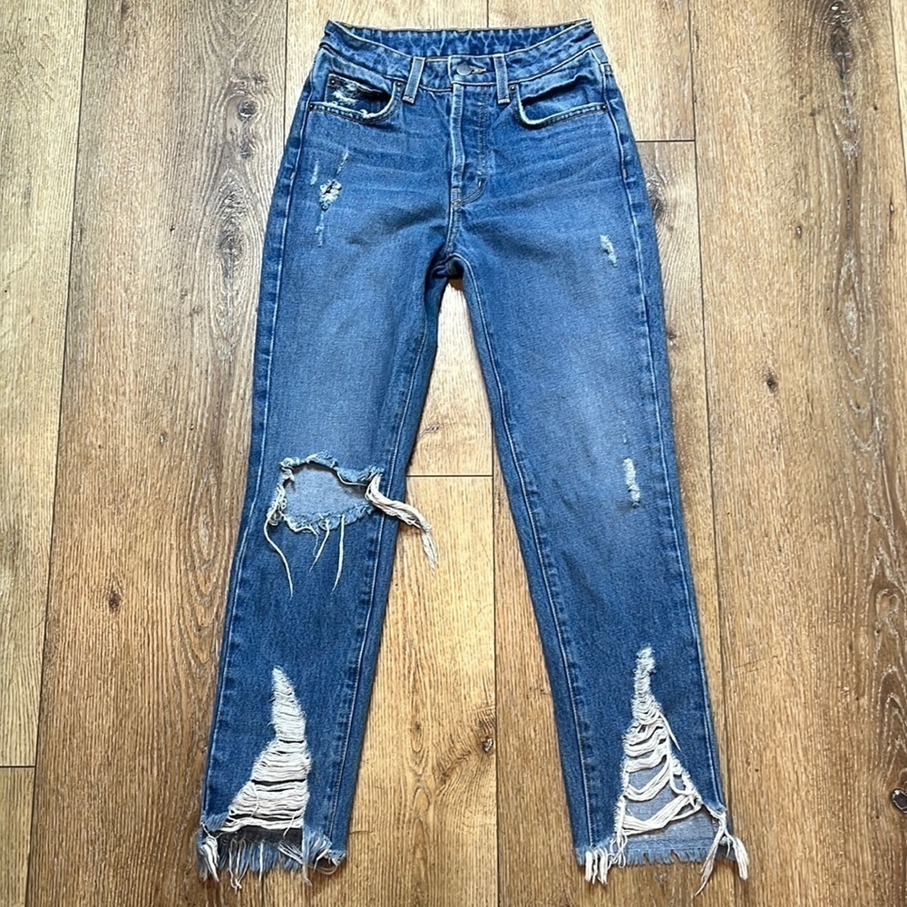 Carmar Emelia Distressed Straight Leg Jeans Size 23